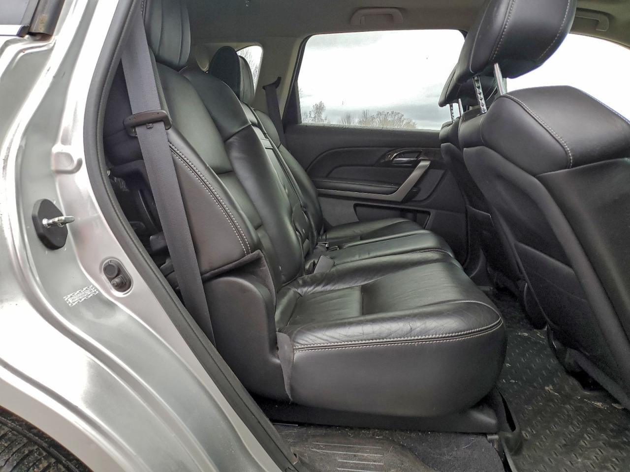 Acura MDX Advance Image 12