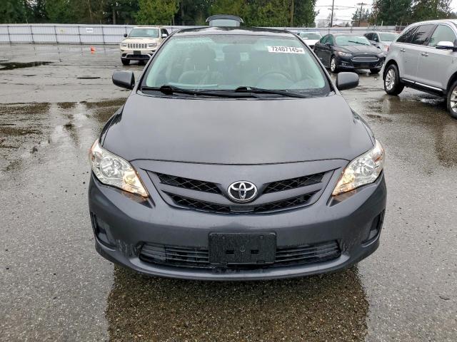 Toyota Corolla Base Image 4