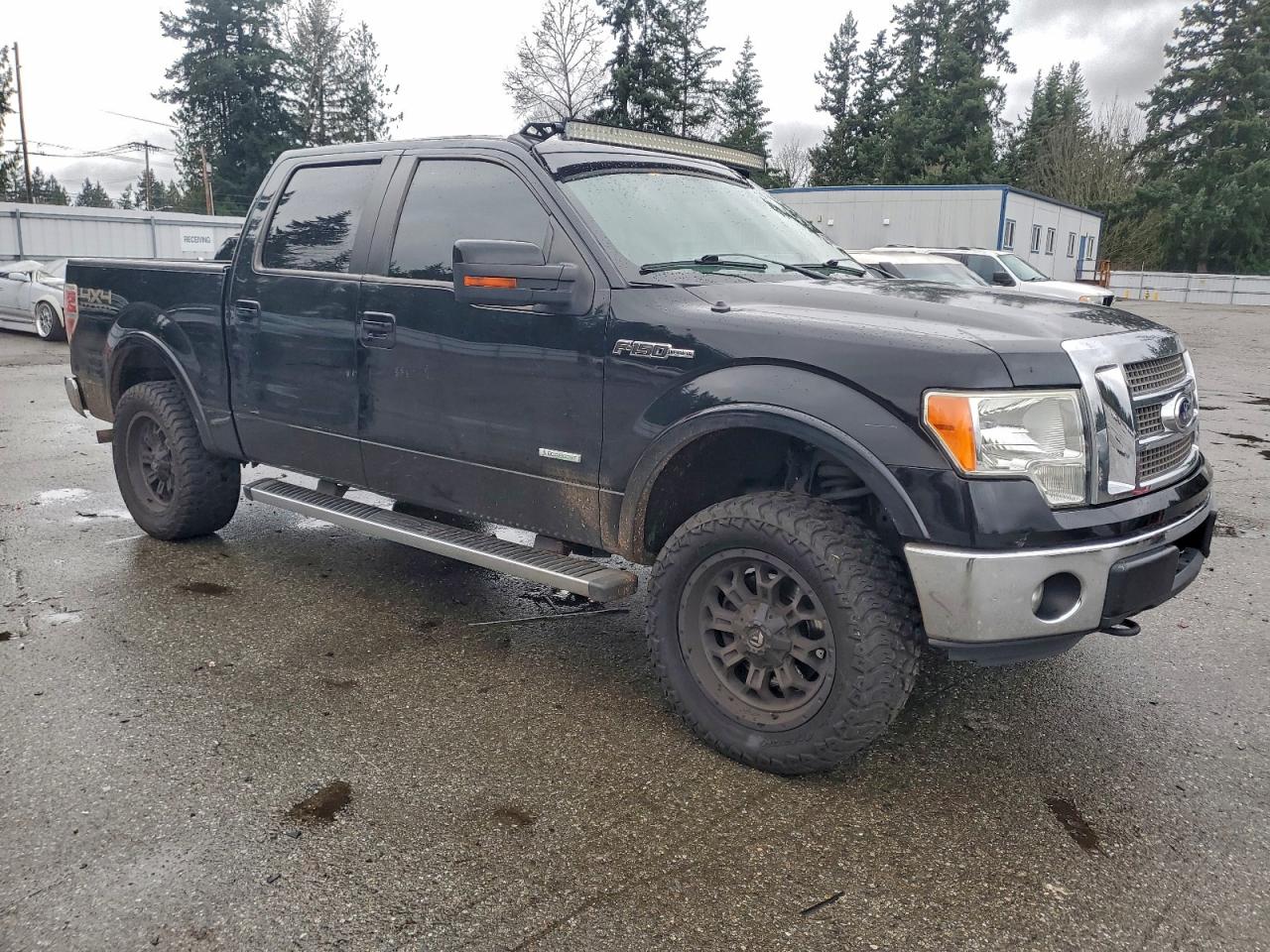 Ford F-150 Supercrew Image 4
