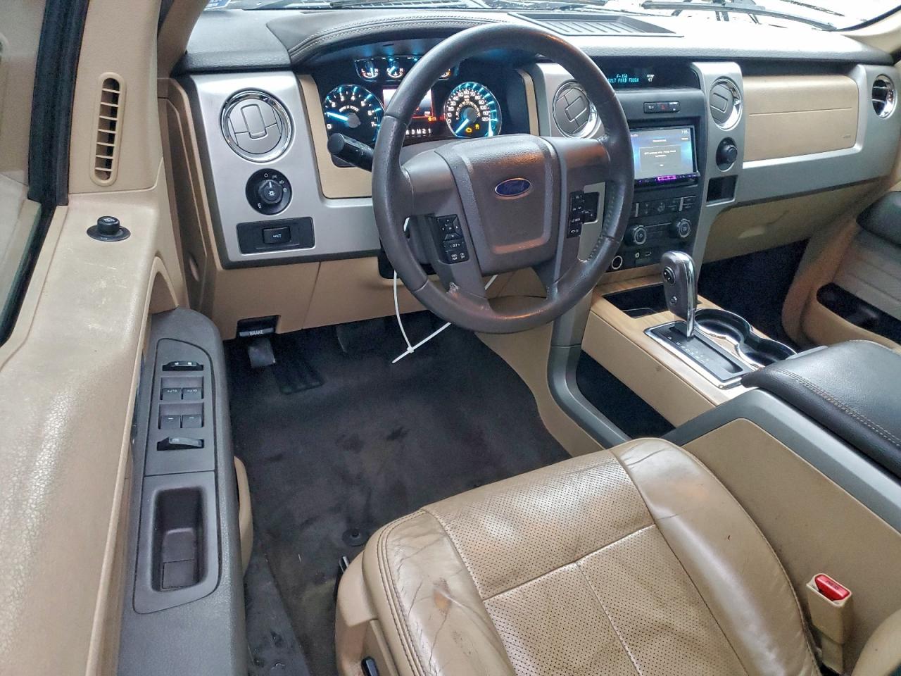 Ford F-150 Supercrew Image 8