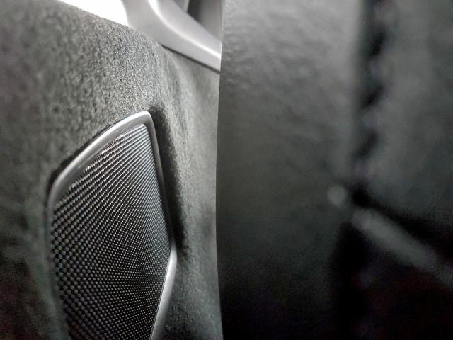 Porsche Boxster Image 12