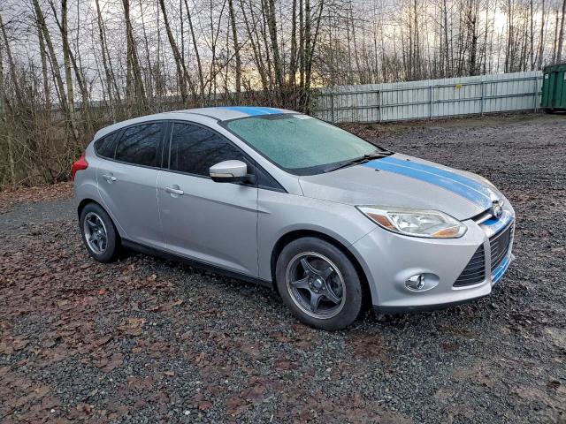 Ford Focus Se Image 12