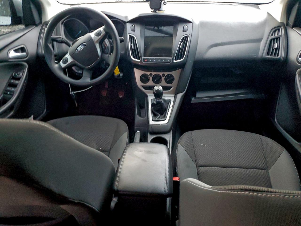 Ford Focus Se Image 7