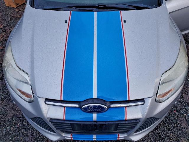 Ford Focus Se Image 8