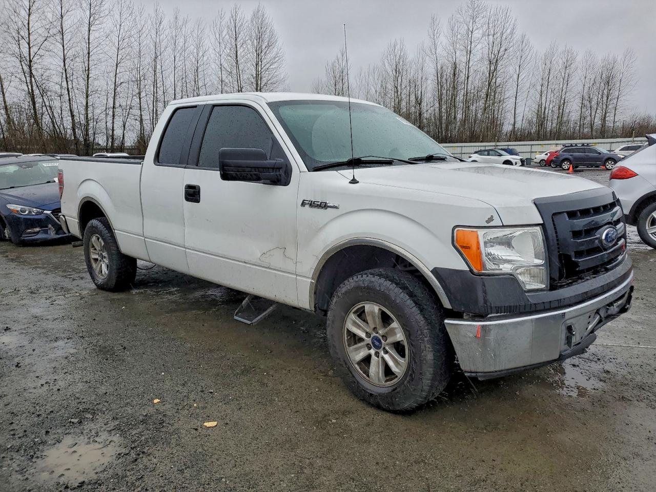 Ford F-150 Super Cab Image 4